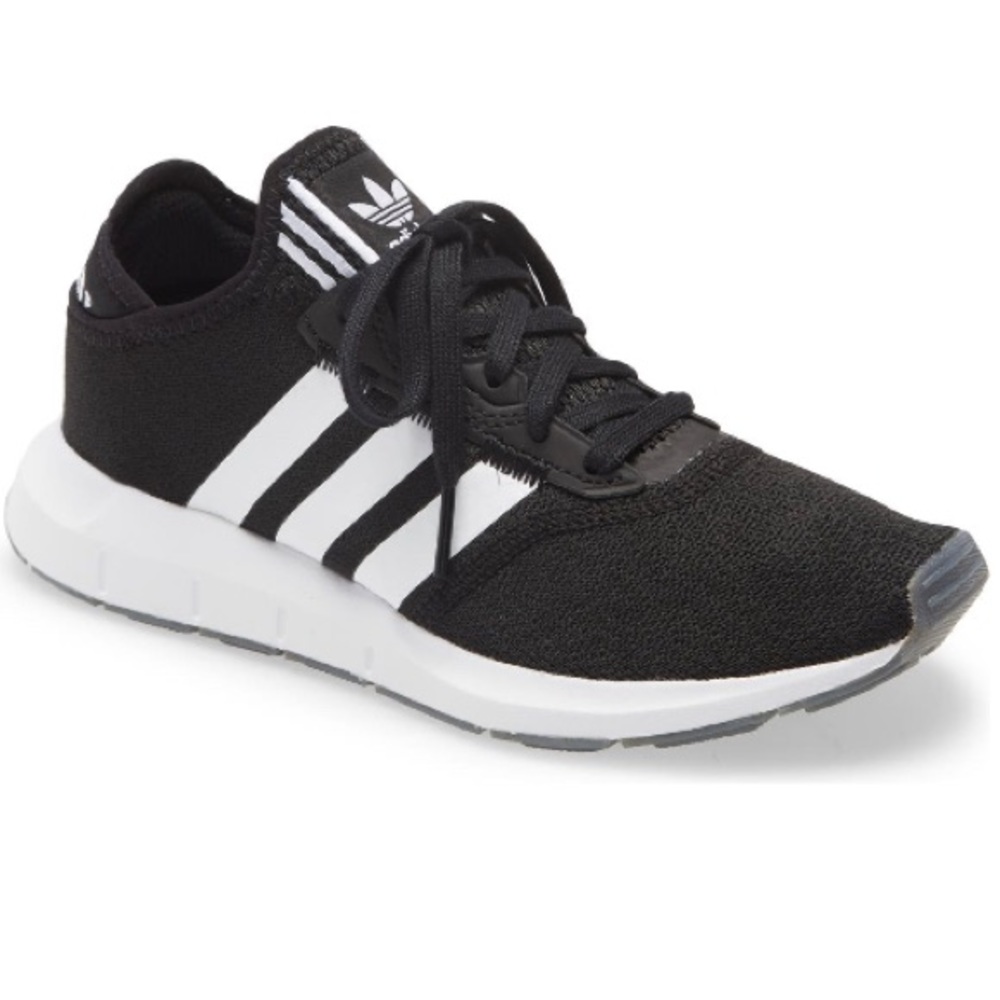 Adidas - Swift Run X Sneaker - Size 7